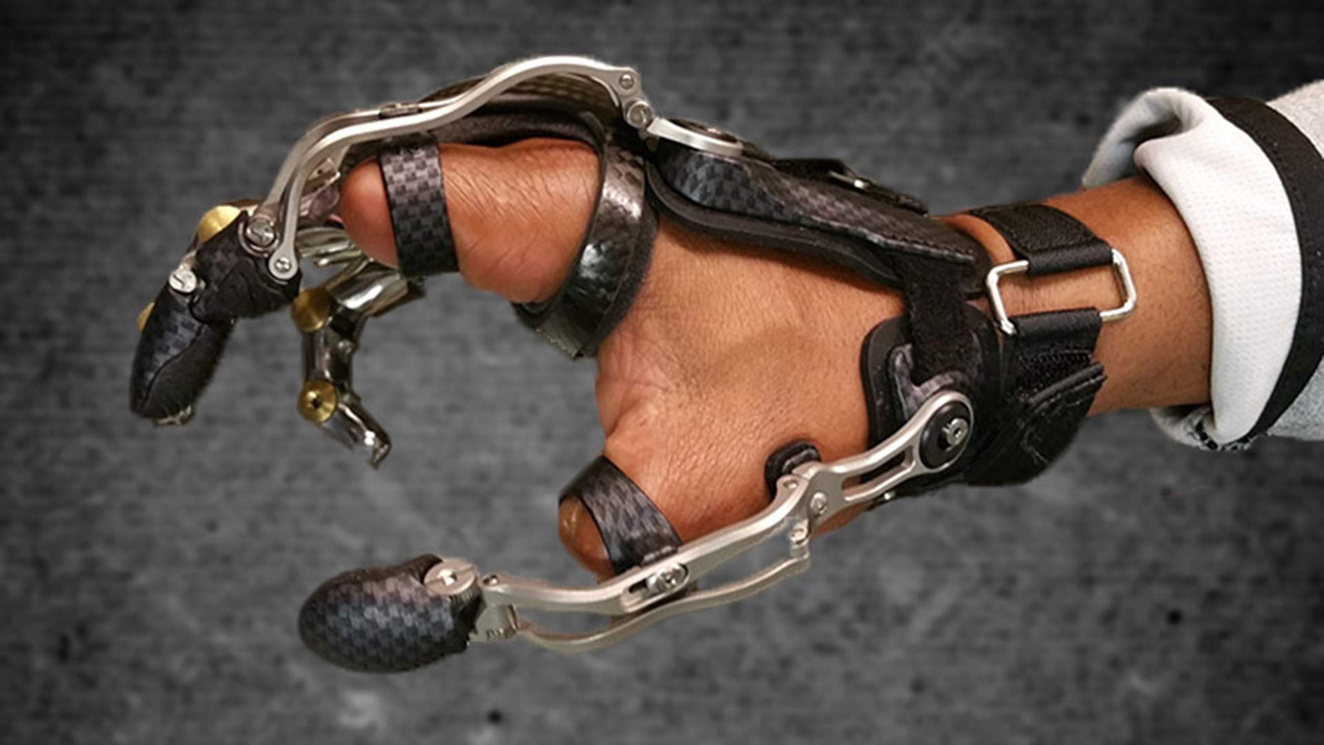 Functional prosthesis designed for people with partial finger amputations, 2019-05-07