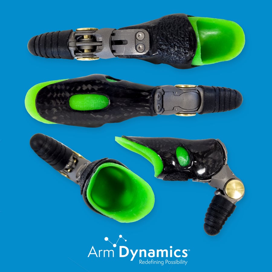 Point Design Digit with Green Silicone