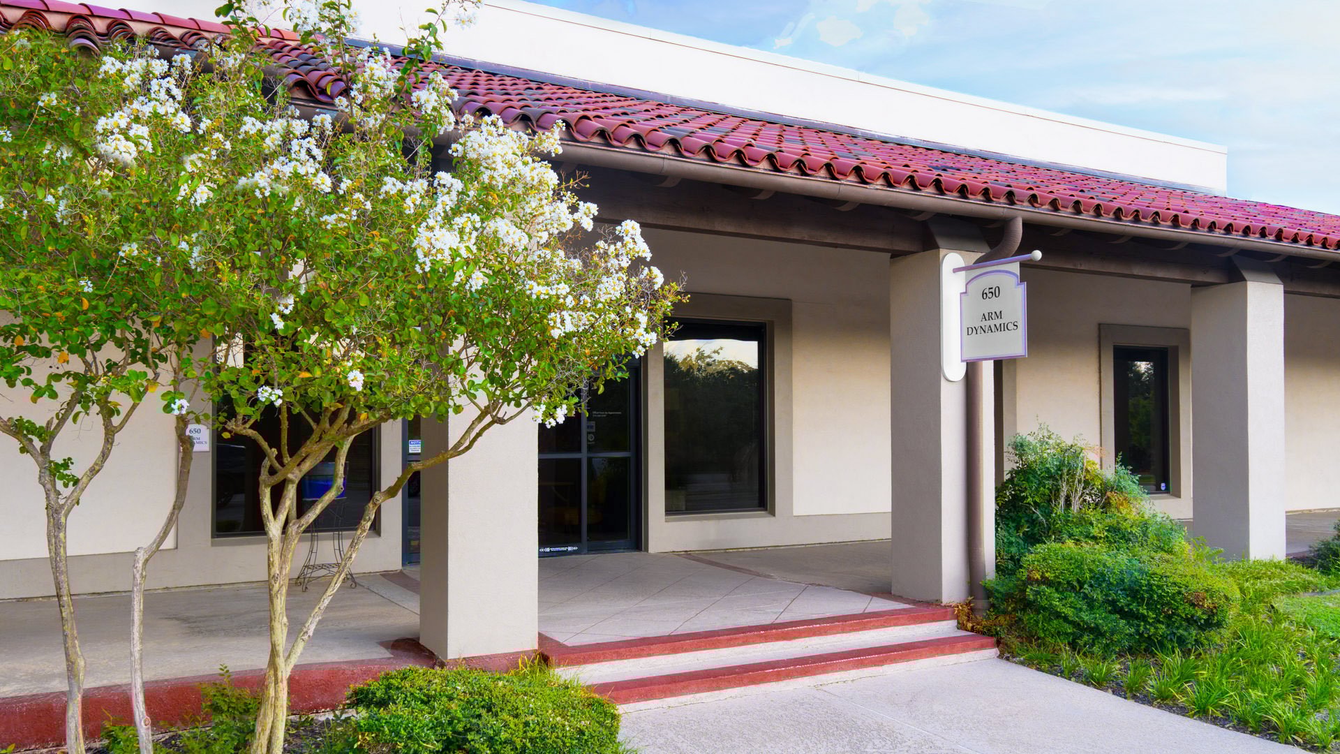 Arm Dynamics Dallas Entrance