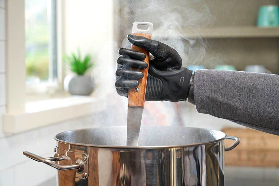TASKA CX Cooking in the kitchen helps with waterproof design
