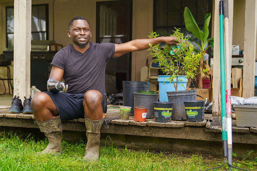 Xavier-Gardening-Listing