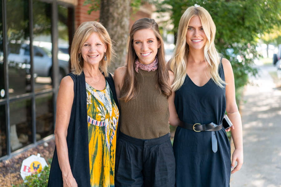 Organizations That Provide Financial and Emotional Support to People with a Limb Difference